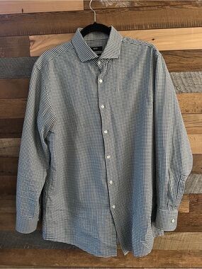 Boss Classic Men's Check Button-Down Shirt size 16 1/2 32-33.